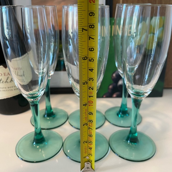 Set of 6 Luminarc Vintage Turquoise Stem Champagne Flutes – 7.75” Tall, 6 oz - Picture 5 of 5